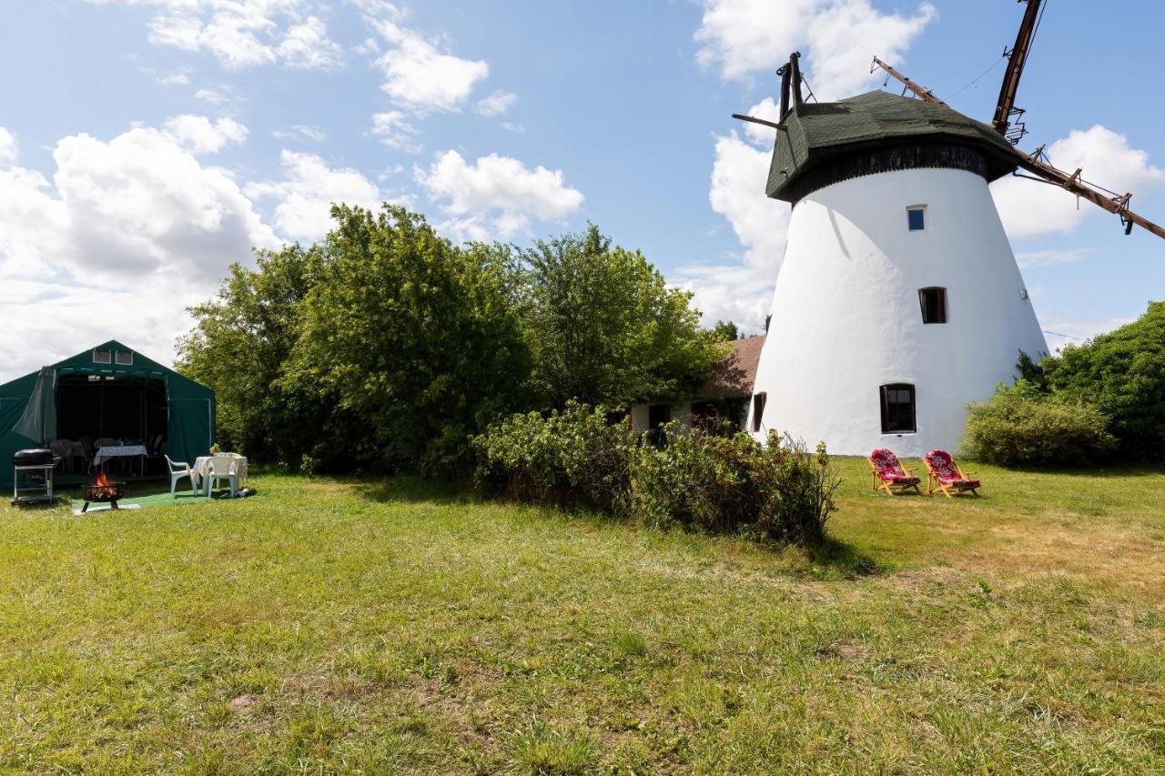 Windmill Vacation Home In Ledzin Near Baltic Sea Niechorze Eksteriør bilde