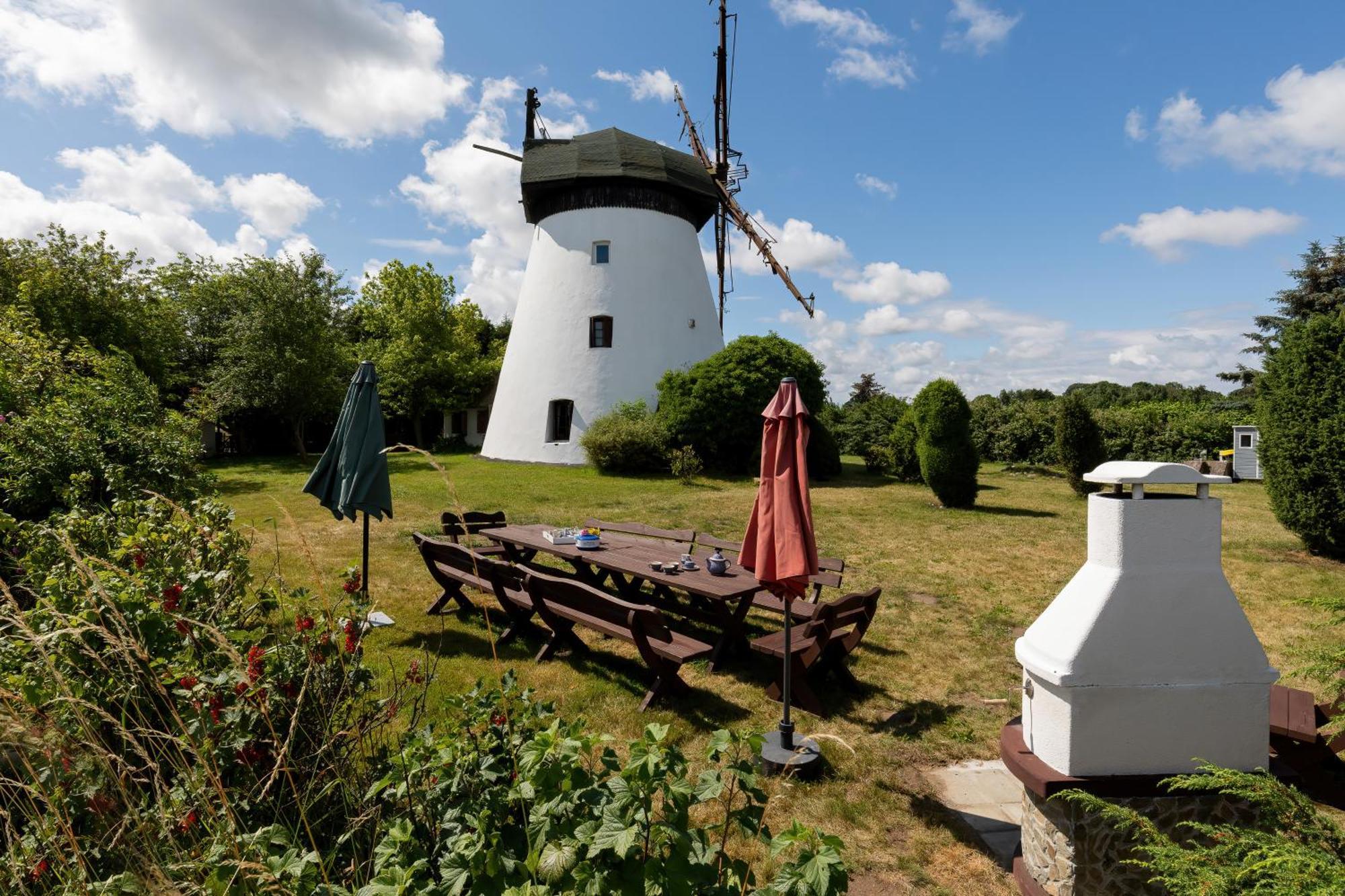 Windmill Vacation Home In Ledzin Near Baltic Sea Niechorze Rom bilde