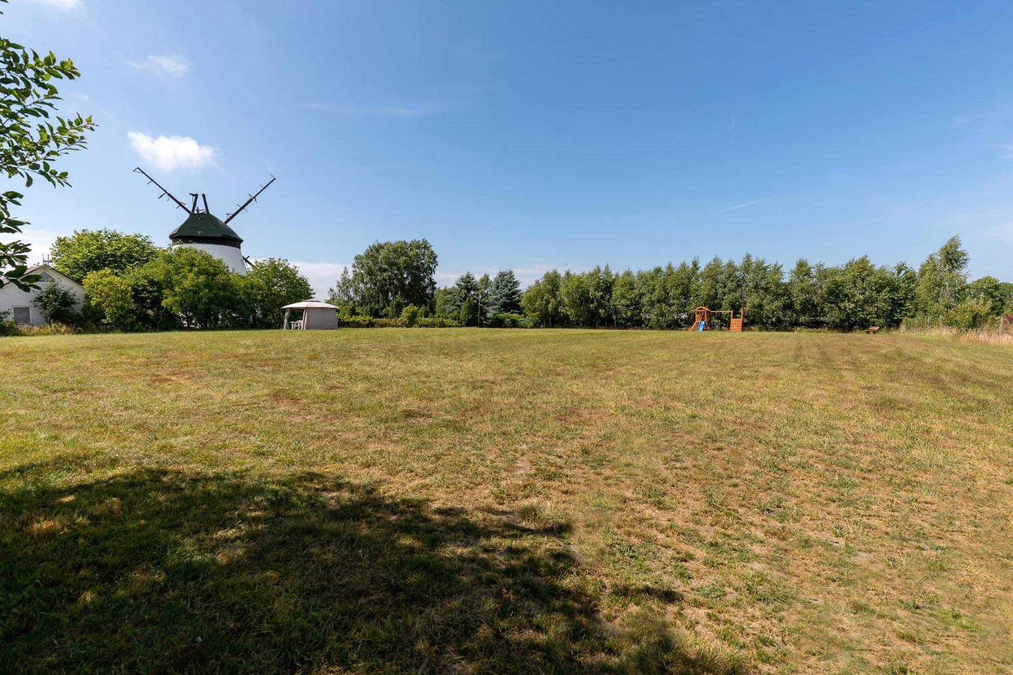 Windmill Vacation Home In Ledzin Near Baltic Sea Niechorze Rom bilde