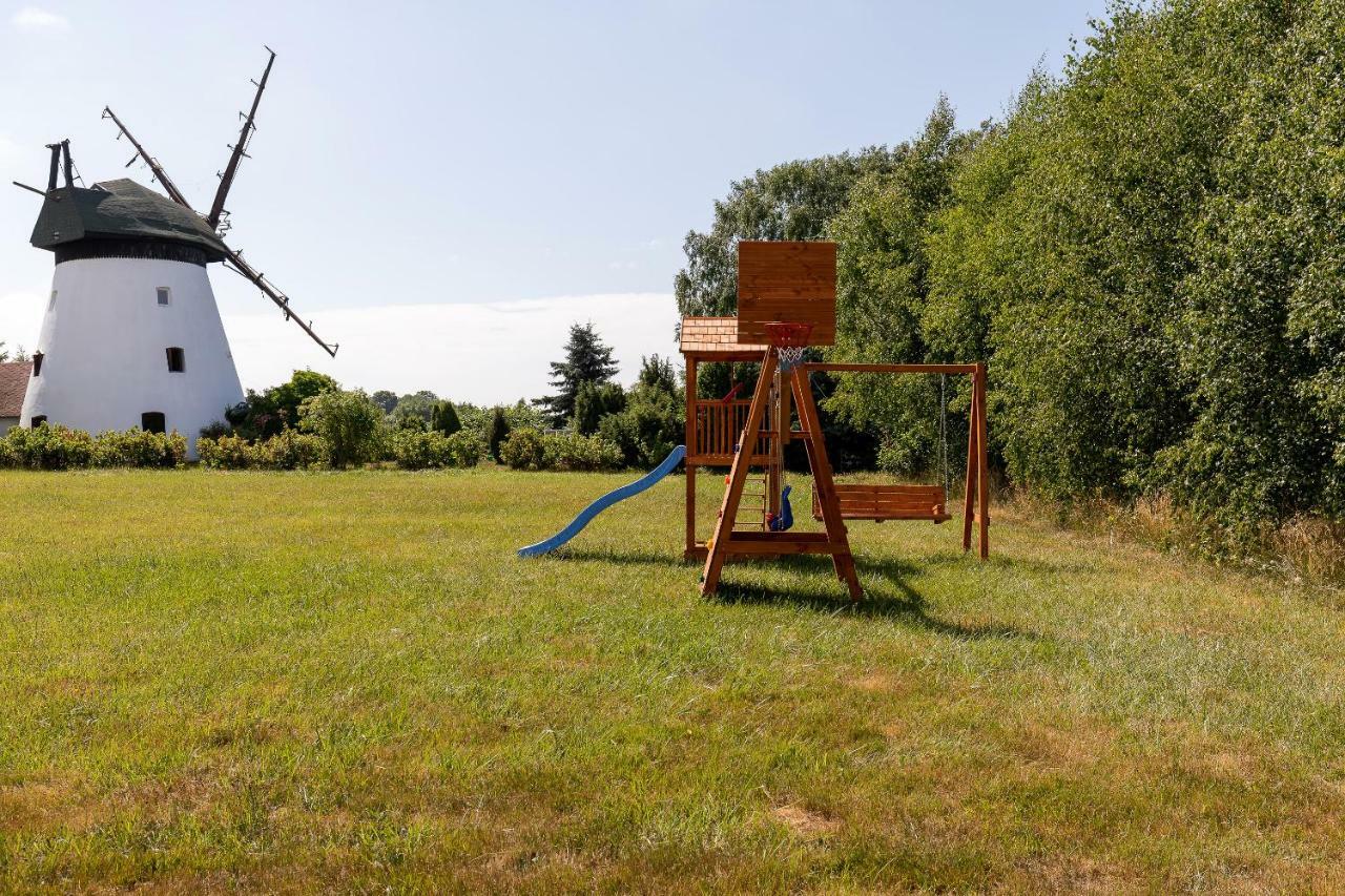 Windmill Vacation Home In Ledzin Near Baltic Sea Niechorze Eksteriør bilde